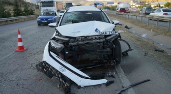Kırıkkale’de otomobiller çarpıştı: 4 yaralı