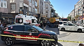 Küçükçekmece'de su tankerinin çarptığı kadın hayatını kaybetti