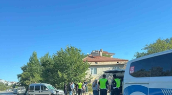 Yalvaç’ta otomobil ile motosiklet çarpıştı: 1 yaralı