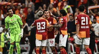 Galatasaray, Kocaelispor'u 1-0 mağlup ederek liderliği geri aldı