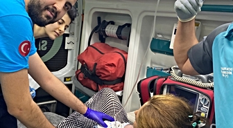 Kilis’te 112 ekibi doğuma yetişti: Bebek ambulansta dünyaya geldi