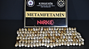 Kırşehir'de şüphelinin sindirim sisteminden 139 kapsül çıktı: 1 kilo 159 gram uyuşturucu ele geçirildi