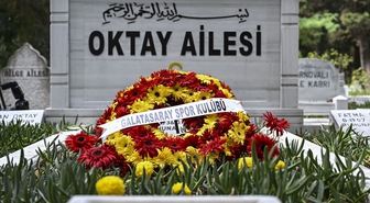 Türk futbolunun ve Galatasaray'ın unutulmaz efsanesi Metin Oktay, kabri başında anıldı