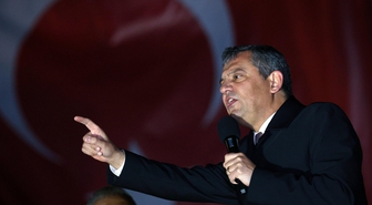 YENİ Parti Genel Başkanı Özgür Özel, Sakarya Zaferinin 105. yıl dönümünü kutladı