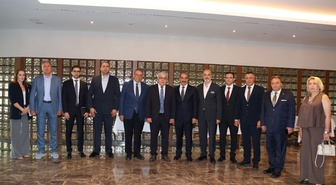 Egeli ihracatçılar Karadeniz'de güvenli koridor istedi