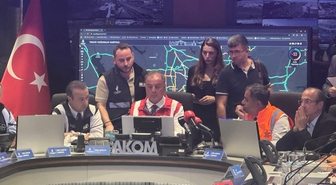 İBB Başkanvekili Aslan, İstanbul'da yeni eğitim-öğretim yılında alınan tedbirleri AKOM'da anlattı