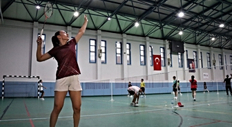 İtalya'da tarih yazan Erzincanlı badmintoncular, gözünü 2028 Olimpiyat Oyunları'na dikti