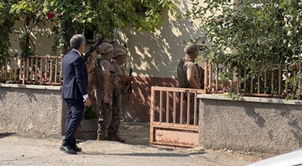Kahramanmaraş'ta dehşet dolu anlar! Annesini, eşini ve çocuğunu rehin aldı