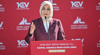 Kartal Anadolu İmam Hatip Lisesi'nde eğitim-öğretim yılı açılış töreni