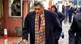 Kaşif Kozinoğlu Kurtlar Vadisi olayı nedir? Kurtlar Vadisi senaristleri Raci Şaşmaz, Bahadır Özdener ve Cüneyt Aysan kimdir?