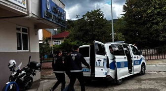 Kastamonu’da tartıştığı kişiyi bıçakla yaralayan şüpheli tutuklandı