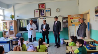 Keban Kaymakamı Onur'dan dersbaşı yapan öğrencilere ziyaret