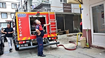 Ocakta unutulan yemek paniğe neden oldu: 1 kişi dumandan etkilendi