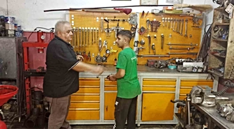 12 yaşında girdiği sanayide 45 yıl devirip 20’den fazla usta yetiştirdi