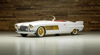 1953 Cadillac Elegante'den müzayede rekoru