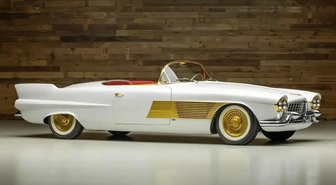 Altın Kaplamalı 1953 Cadillac Elegante, 1,27 Milyon Dolara Satıldı