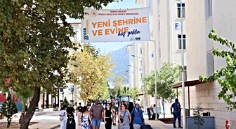 Denizli’deki yurtlarda kayıt heyecanı yaşanıyor