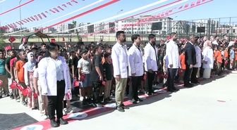 Diyarbakır'da İlköğretim Haftası kutlandı... Vali Yardımcısı Ayaz: 'Güçlü bir gelecek, iyi yetişmiş gençlerle mümkün olacaktır'