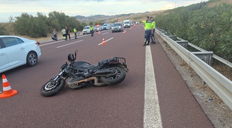 Kamyona arkadan çarpan motosikletin sürücü hayatını kaybetti