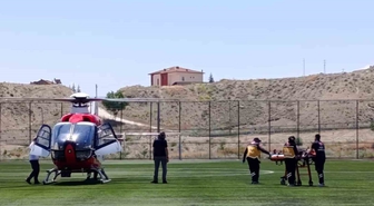 85 yaşındaki hasta hava ambulansıyla sevk edildi