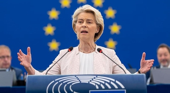 AB Komisyonu Başkanı Ursula von der Leyen'den çocukların sosyal medya kullanımına yaş düzenlemesi önerisi