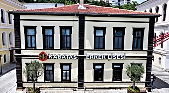 ASIRLIK MEKTEPLER - 'Gazi okul' Kabataş Erkek Lisesi 118 yıllık eğitim mirasını geleceğe taşıyor