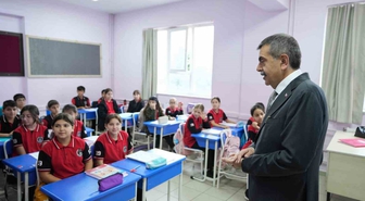 Bakan Tekin’den Yalova’da okul ziyareti