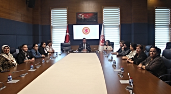 Fatih Erbakan, Azerbaycanlı şehit yakınlarıyla telekonferansla görüştü