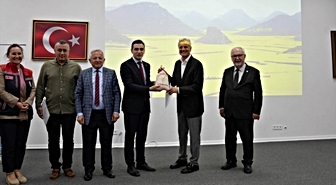 İpsala'da toprak işlemesiz tarım konferansı düzenlendi