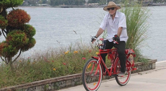 Karne hediyesiyle başladı, 50 yıldır pedal çeviriyor
