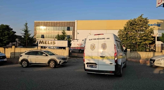 Kayseri’de bir şahıs fabrika önünde intihar etti