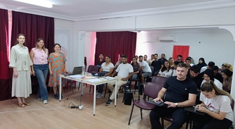Keşan'da kadınlara ve evlenecek çiftlere eğitim verildi