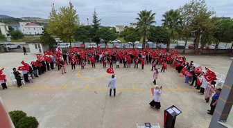 Samsun’da özel öğrencilerden İlköğretim Haftası’na renkli kutlama