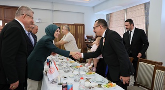 'Şehit Ailelerimiz ve Gazilerimizle Birlik ve Vefa Buluşması'nın 27'ncisi Denizli'de yapıldı