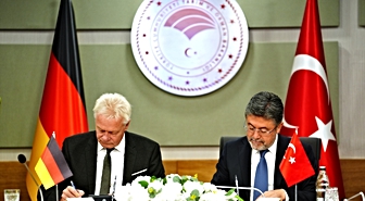 Türkiye ile Almanya arasında tarım ve gıda sektörlerinde işbirliği için ortak niyet beyanı imzalandı