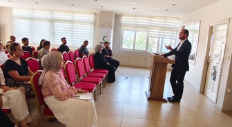 Adana'da Yeşilay, bağımlılıkla mücadele çalışmalarını sürdürecek