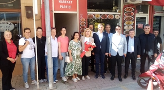 AK Parti İzmir Milletvekili Aksoy Gömeç'te ziyaretlerde bulundu