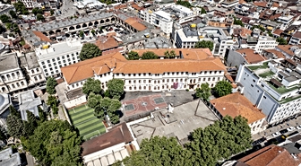 ASIRLIK MEKTEPLER - Cağaloğlu Anadolu Lisesi Osmanlı'dan günümüze 176 yıllık eğitim mirasını taşıyor