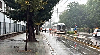 Eskişehir’de katener arızası tramvay ulaşımını aksattı