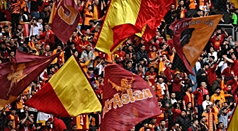 Forma giymekte zorlanıyorlardı! Galatasaray'da iki ayrılık birden