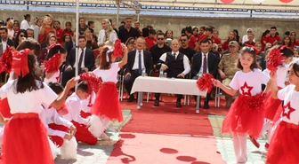 Hakkari’de İlköğretim Haftası coşkuyla kutlandı