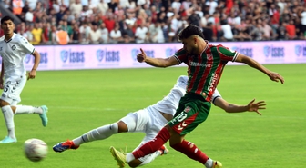 Karşıyaka'da Veysel Karani ve Emircan şoku