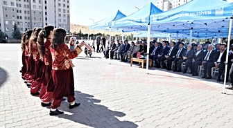 Mardin'de İlköğretim Haftası dolayısıyla program düzenlendi