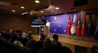 Milli Savunma Bakanlığı Sözcüsü Tuğamiral Aktürk: 'Suudi Arabistan’ı hedef alan İHA saldırısı ile Husiler tarafından gerçekleştirilen eylemleri kınıyoruz'