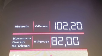 Motorinin litre fiyatı 3 haneyi gördü... Osmaniyeli çiftçi: 'Traktör yerinden kıpırdamayacak artık'