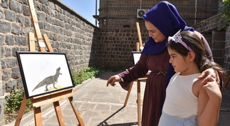 Şanlıurfalı 11 yaşındaki çocuk ilk sergisini sanatseverlerle buluşturdu