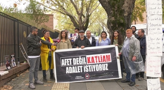 TKP'den Adalet Bakanlığı önündeki depremzedelere ziyaret... Depremzede Celal Gezer: 'Ben adaleti arıyorsam siz niye varsınız?'