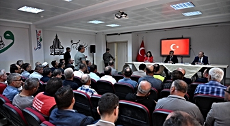 Vali Sezer Uzunköprü'de muhtarlarla bir araya geldi