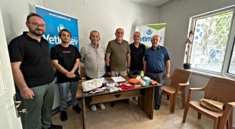 Afyonkarahisar'da öğrencilere kırtasiye desteği