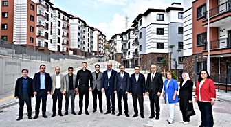 AK Parti'li Murat Baybatur Demirci'de incelemelerde bulundu